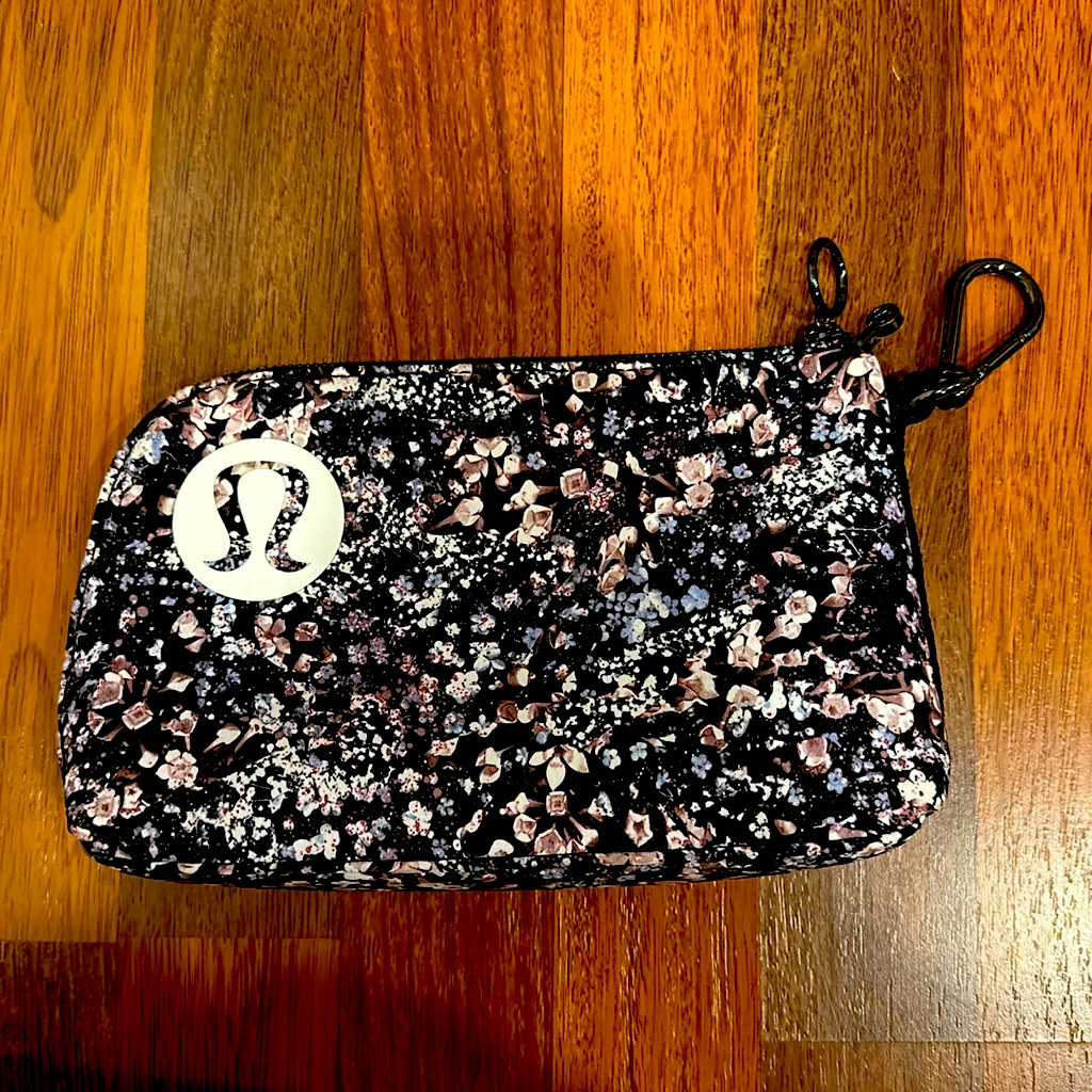 Printed Neoprene Pouch Printed Neoprene Pouch